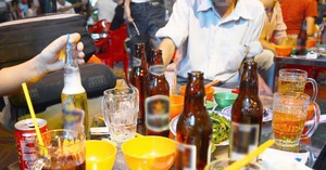 Bộ Tài chính: Áp thuế cao nhằm nâng nhận thức về tác hại do dùng nhiều rượu, bia