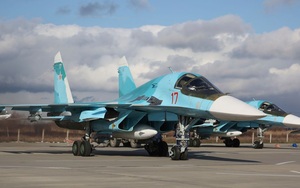 Ukraine giáng đòn tấn công kinh hoàng vào lãnh thổ Nga, phá hủy căn cứ của 'xe tăng bay' Su-34