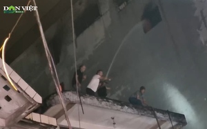 Video: Người dân kể chuyện văng dây cứu 4 người bị nạn trong đám cháy ở Định Công Hạ nhưng bất thành