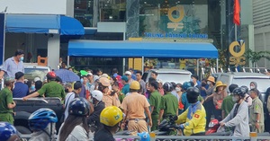 Cửa hàng vàng SJC lớn nhất Sài Gòn tạm ngưng bán 