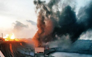 Ukraine tuyệt vọng khi Nhà máy thủy điện Dnipro đang trong tình trạng nguy kịch 