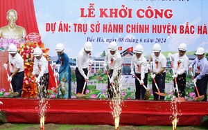 Trưởng thôn gương mẫu ở vùng cao Bắc Hà - Ảnh 3.