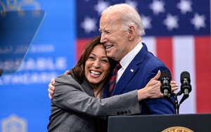 Chuyện ít biết về 48 giờ quyết định lịch sử của ông Biden khi từ bỏ cuộc đua tổng thống Mỹ