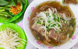 Chủ tịch Hiệp hội Văn hóa Ẩm thực Nam Định: "Không phải ăn phở là... ăn di sản" - Ảnh 9.