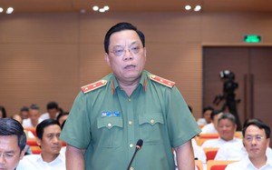 Giám đốc Công an Hà Nội: Quận, huyện nếu có điều kiện thì mua bình chữa cháy cấp cho dân