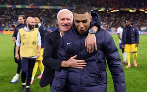 HLV Deschamps lý giải nguyên nhân thay Mbappe khỏi trận gặp Bồ Đào Nha