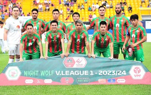 CLB Bình Định chốt danh sách dự V.League 2024/2025: 3 ngoại binh và "chấp" Việt kiều - Ảnh 13.