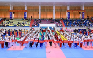 1000 VĐV dự giải vô địch các CLB Taekwondo quốc gia - Cúp Đại sứ Hàn Quốc 2022 - Ảnh 1.