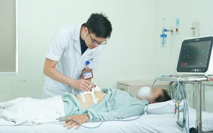 Đến thày lang chữa bỏng, bé gái 12 tháng tuổi bị tổn thương nặng - Ảnh 4.