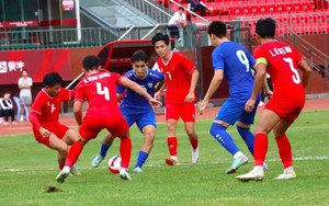 HLV Cristiano Roland: “Không có từ “sợ” trong từ điển của U16 Việt Nam” - Ảnh 7.