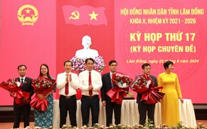 Sơn La: Hội "cầm tay chỉ việc" giúp hội viên có  kỹ năng chăm sóc, phòng trừ sâu bệnh hại cây trồng - Ảnh 8.