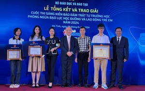 Lào Cai: Trao đổi, học tập kinh nghiệm phát triển nông nghiệp ứng dụng công nghệ cao tại Vĩnh phúc và Hải Dương - Ảnh 9.