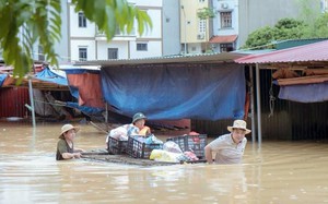 Mực nước sông Hồng qua Hà Nội có thể lên mức báo động 2, nhiều khu vực sẽ bị ngập sâu - Ảnh 1.