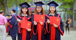 Dự thảo quy chế thi tốt nghiệp trung học phổ thông: Giảm áp lực bằng nhiều điểm mới - Ảnh 3.