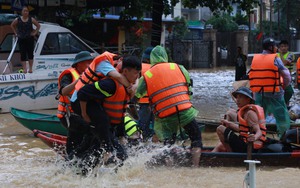 Thái Nguyên 24 giờ trong lũ dữ - Ảnh 24.