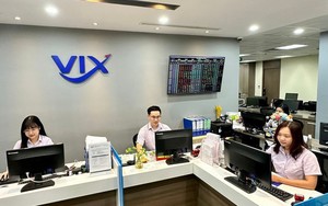 VN-Index giảm 12,5 điểm, cổ phiếu hàng tiêu dùng trụ vững - Ảnh 3.