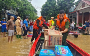 Nắng đã lên, nước đã rút, khó khăn sau lũ không chỉ là bùn rác - Ảnh 7.