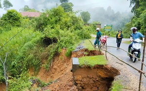 NÓNG: Nguy cơ sạt lở đất đồi núi, thêm 12 hộ dân ở Hòa Bình khẩn cấp di dời - Ảnh 4.