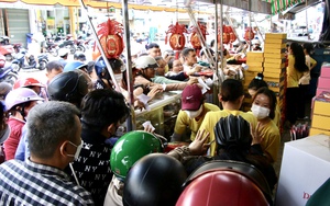 Ngắm bộ sưu tập của Phan Đăng Hoàng: Vẻ đẹp của phụ nữ Việt 100 năm trước được tái dựng - Ảnh 3.