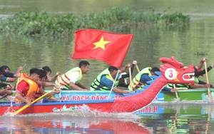 Cờ Tổ quốc và hình ảnh thiêng liêng - Ảnh 19.