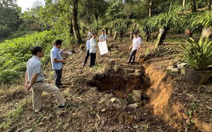 Mưa lớn kéo dài gây ngập cục bộ ở Lai Châu, cô và trò điểm Trường Mầm non gấp rút chạy lụt- Ảnh 5.