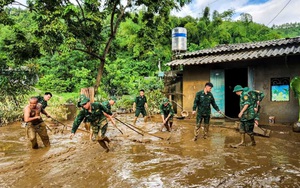 Sụp bể tan hoang nhiều đoạn đường bờ kè sông Trà Câu của Quảng Ngãi sau đợt mưa lũ- Ảnh 10.