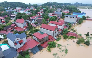 Thanh Hóa: Hơn 200 cán bộ chiến sỹ, người dân vá đê bối - Ảnh 17.