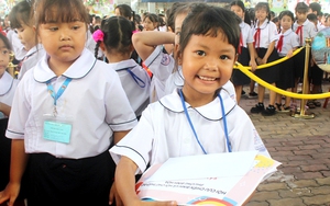 Thầy hiệu trưởng tiết lộ lý do nhảy cùng học sinh toàn trường trong ngày khai giảng khiến ai cũng phấn khích- Ảnh 5.