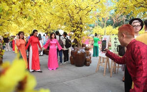 Vừa làm MC, vừa làm người mẫu, cậu học trò đa tài khiến siêu mẫu Xuân Lan tự hào - Ảnh 7.