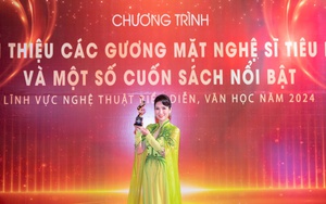 Một bệnh nhân được cứu sống sau ca mổ kéo dài 12 tiếng với tình trạng bệnh lý hiếm gặp trên thế giới - Ảnh 5.