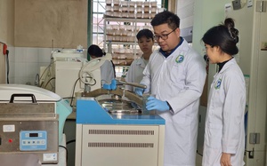 Hà Nội yêu cầu cán bộ trọng liêm sỉ, biết xấu hổ khi bản thân và người thân tham nhũng, tiêu cực - Ảnh 4.