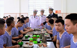 2 Phó Chủ tịch quận Hải An, TP.Hải Phòng xin về hưu trước tuổi - Ảnh 3.
