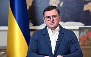 Cựu Tổng thống Poroshenko lo sợ về số phận của Ukraine - Ảnh 4.