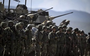 Cựu ngoại trưởng Kuleba đưa ra lời khuyên bất ngờ cho người dân Ukraine trong những ngày tới - Ảnh 3.