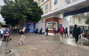 Thông tư 29 dạy thêm, học thêm: Giáo viên nói gì về tình trạng "giấu bài" để dành dạy thêm, gây bức xúc?- Ảnh 3.