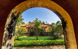 Biến đồi hoang, núi đá ra nơi cảnh đẹp như phim, dân tình đang kéo đến Lèn Chùa ở Quảng Bình - Ảnh 9.