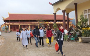 Đầu Xuân đi lễ chùa Gám ở Nghệ An