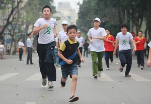 Sôi nổi hưởng ứng Ngày chạy Olympic vì sức khỏe toàn dân