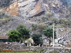 Khởi tố vụ tai nạn mỏ đá làm 8 người chết