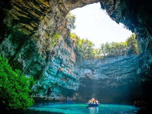 Động Phong Nha lọt top 10 hang động đẹp nhất thế giới
