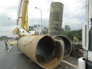 Đường ống nước sạch sông Đà được sản xuất thế nào lại vỡ liên tục?