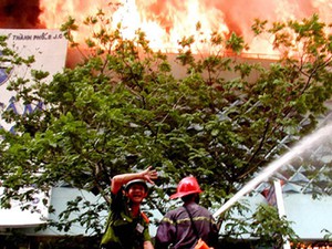 Nhìn lại thảm họa cháy tòa nhà ITC khiến 60 người chết ở Sài Gòn