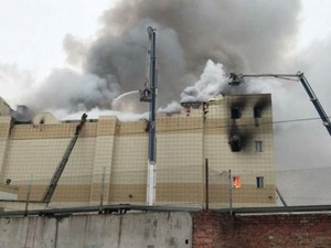 Nga: Cháy trung tâm thương mại, 37 người chết, 40 trẻ em đang mắc kẹt