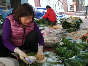 Hải Phòng: Về xã có nghề làm bánh Lang Liêu nghe người dân nói về bí quyết gói bánh - Ảnh 6.