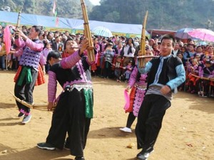 Chùm ảnh: Đặc sắc Lễ hội Gầu Tào của đồng bào Mông Tây Bắc