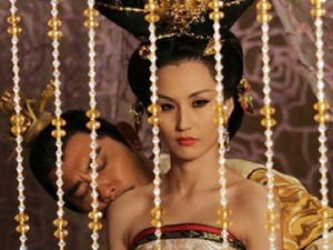 Hoàng đế Trung Hoa chết bất đắc kì tử trong đêm Valentine