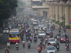 Clip: Có nên cấm xe máy trên đường Nguyễn Trãi, Lê Văn Lương?