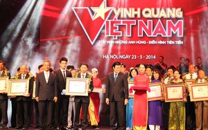 Tôn vinh Vinh Quang Việt Nam 