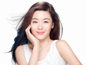 Jun Ji Hyun gian nan vượt qua cái bóng của chính mình