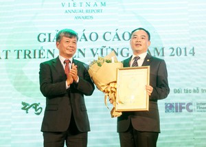 Tập đoàn Bảo Việt lần đầu tiên ra mắt báo cáo thường niên tích hợp trên nền tảng di động